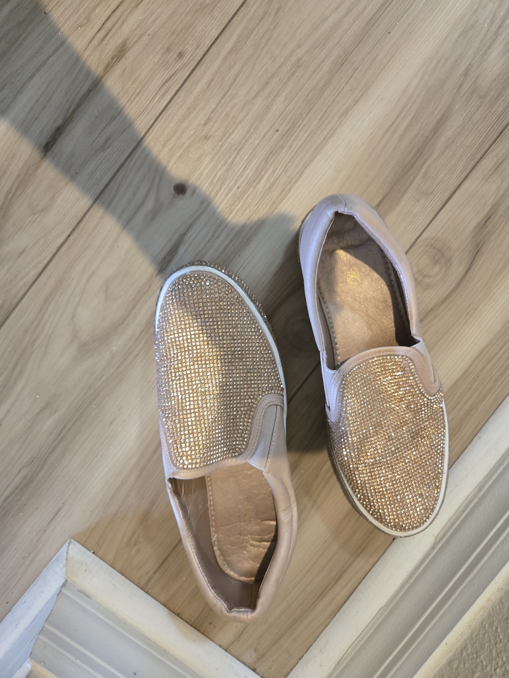 Slip-On Crystal Embellished Women's Sneakers - Blush